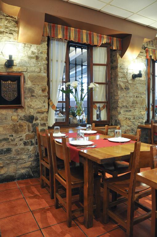Pension Lagunak Zarautz Exterior foto